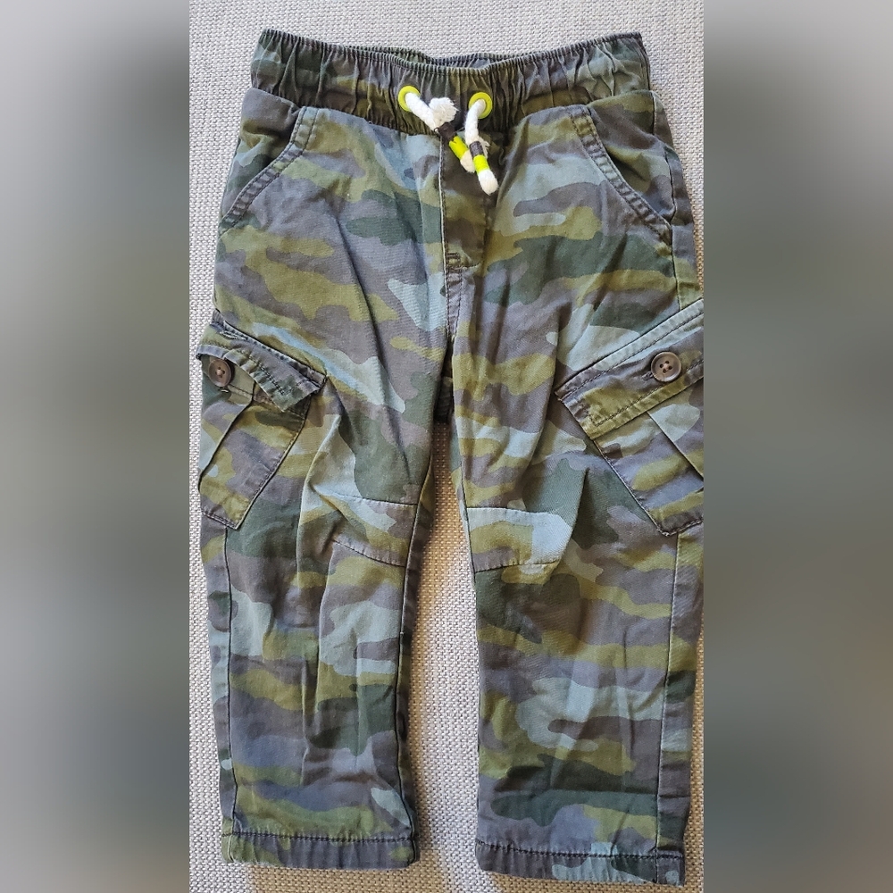 Cat & Jack Green Camouflage Cargo Pants